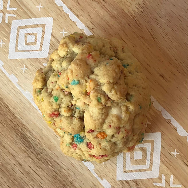 Fruity Pebbles Stuffed Cookie